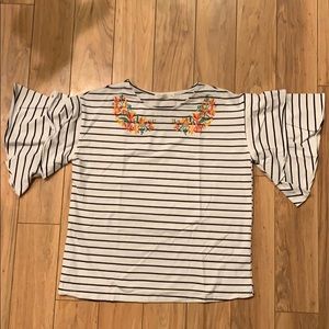 Hazel embroidered layered sleeve top M